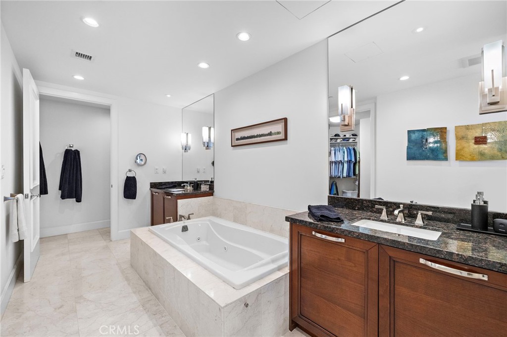 MLS #OC26096462 image #25
