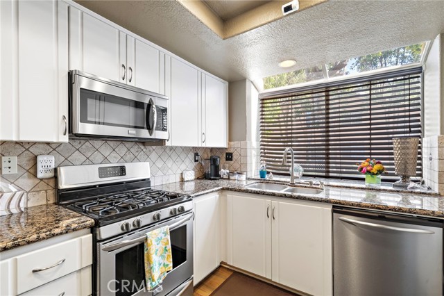 Detail Gallery Image 12 of 30 For 47 Nightingale, Aliso Viejo,  CA 92656 - 3 Beds | 2/1 Baths