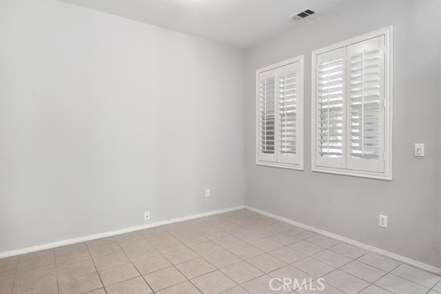 Detail Gallery Image 23 of 51 For 6557 Moonriver St, Corona,  CA 91752 - 4 Beds | 2/1 Baths