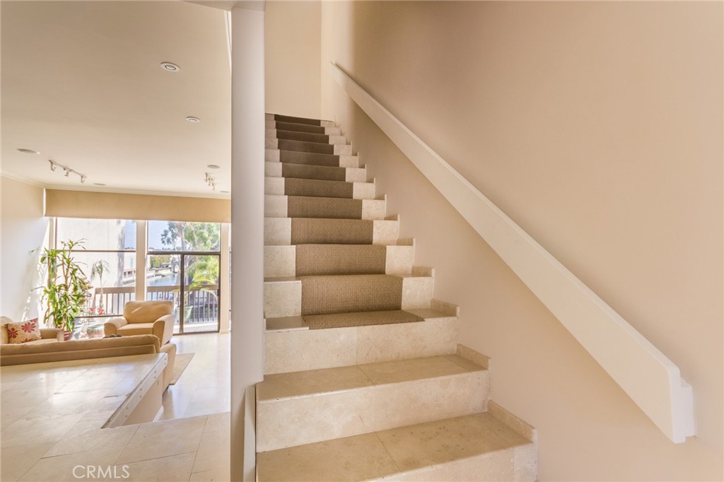 MLS #PW25238125 image #4