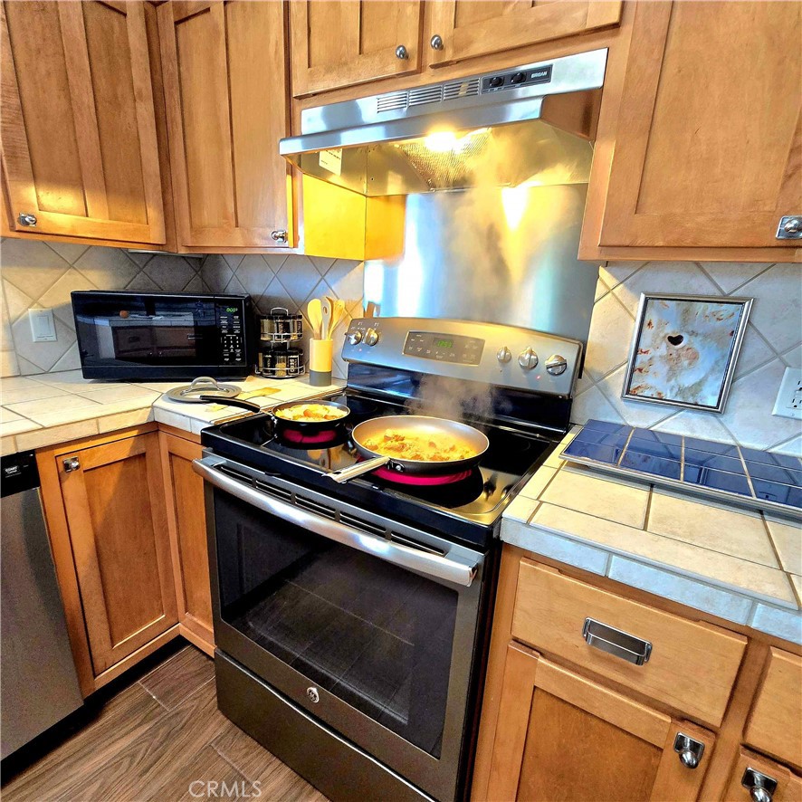 MLS #IG25227312 image #11