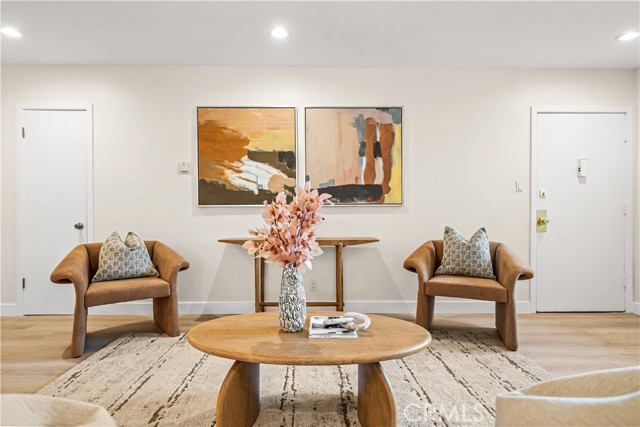 127 North Eucalyptus Avenue, 4 photo 10