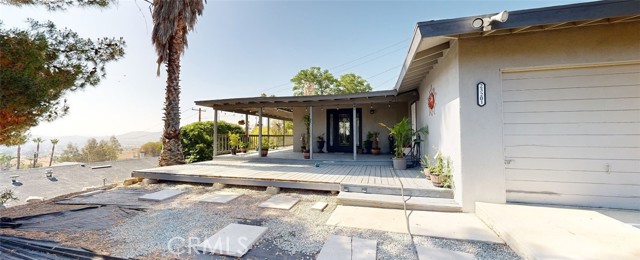 23201 Sprungle Circle, Menifee CA: https://media.crmls.org/medias/8386cff8-7853-4524-86b1-c27e5f2ced1a.jpg