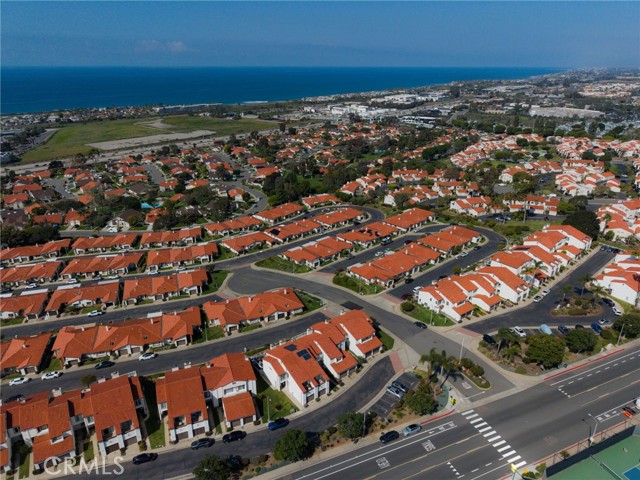 Detail Gallery Image 30 of 34 For 6729 Hyacinth Cir, Carlsbad,  CA 92011 - 3 Beds | 2 Baths