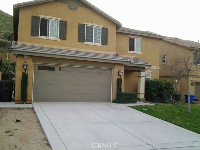 12022 Loyola Court, Fontana CA: https://media.crmls.org/medias/838823f4-6ce8-4d1a-a078-50e46adc8bb0.jpg