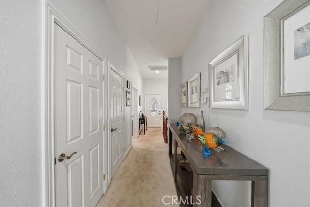 Detail Gallery Image 22 of 44 For 27312 Little Bear, Lake Arrowhead,  CA 92317 - 4 Beds | 4/1 Baths