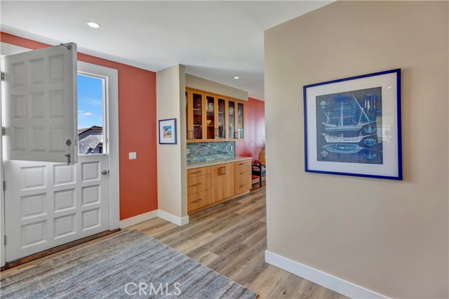 Detail Gallery Image 30 of 46 For 714 Cliff Drive, Laguna Beach,  CA 92651 - 2 Beds | 2 Baths