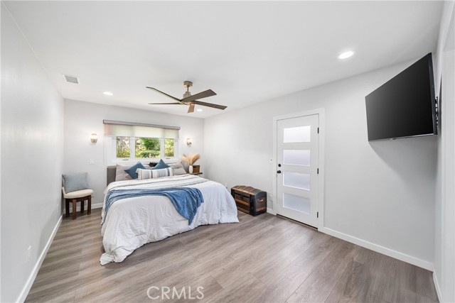 1031 E Andrews Drive, Long Beach CA: https://media.crmls.org/medias/8388a34d-26fd-48aa-9081-f2fd6937d199.jpg