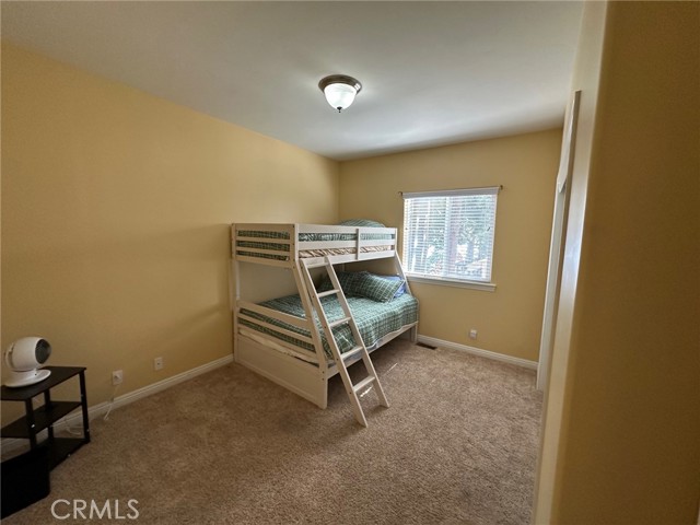 Detail Gallery Image 18 of 34 For 2551 Rim of the World Dr, Running Springs,  CA 92382 - 3 Beds | 2 Baths