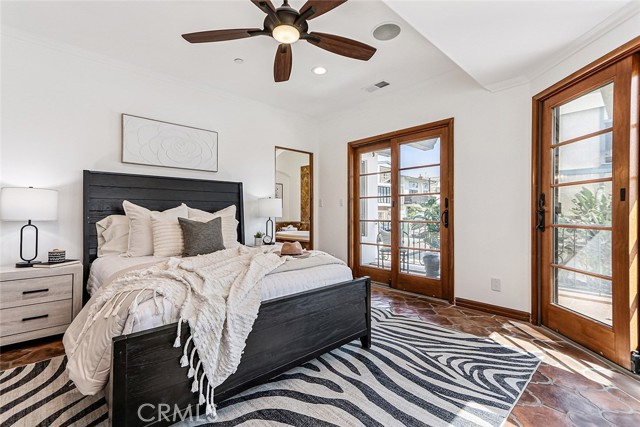 Detail Gallery Image 17 of 36 For 3101 Alma Ave, Manhattan Beach,  CA 90266 - 3 Beds | 3/1 Baths