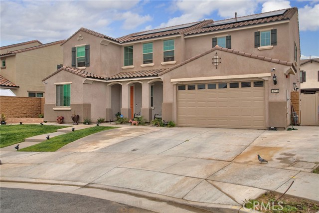 Detail Gallery Image 2 of 45 For 4614 Andrews Ct, Perris,  CA 92571 - 6 Beds | 5 Baths