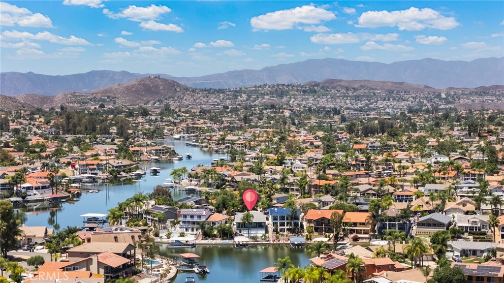 https://media.crmls.org/medias/838a5450-f997-4cbd-a0de-31610d8519b4.jpg?preset=X-Large