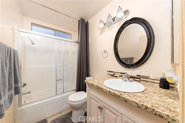 Detail Gallery Image 16 of 22 For 1951 E Washington Ave, San Jacinto,  CA 92583 - 2 Beds | 2 Baths