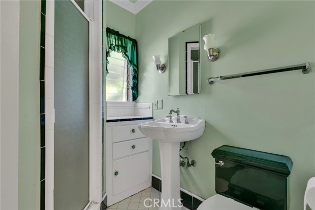 Detail Gallery Image 24 of 61 For 2394 Sherwood Rd, San Marino,  CA 91108 - 3 Beds | 2 Baths