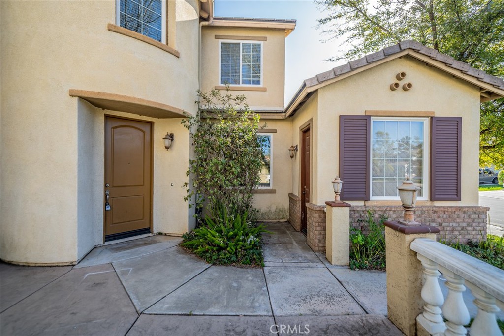 MLS #OC25055546 image #3