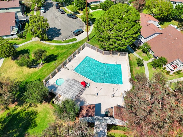 Detail Gallery Image 2 of 57 For 5428 E Snow Wood Cir #82,  Anaheim,  CA 92807 - 3 Beds | 1/1 Baths