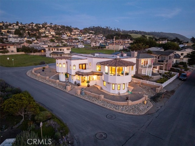 Detail Gallery Image 52 of 59 For 2090 Sherwood, Cambria,  CA 93428 - 4 Beds | 4/1 Baths