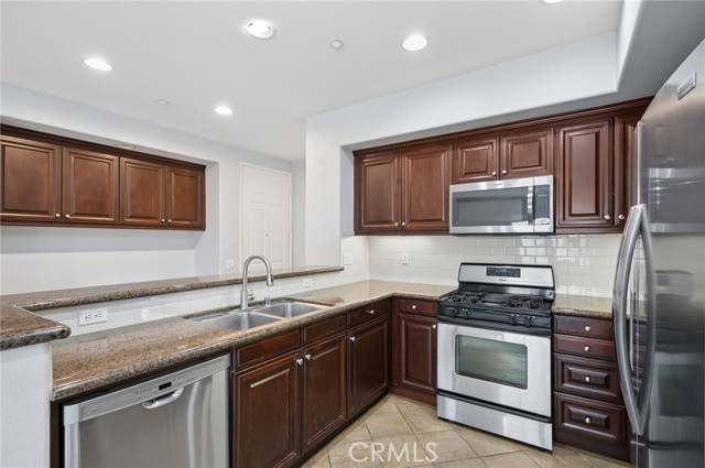 310 Quail Ridge, Irvine CA: https://media.crmls.org/medias/838e7fd5-ff08-43ba-9260-62e533bb7ff0.jpg