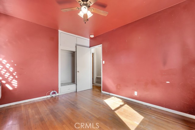 Detail Gallery Image 20 of 35 For 7725 Owensmouth, Canoga Park,  CA 91304 - 3 Beds | 2 Baths