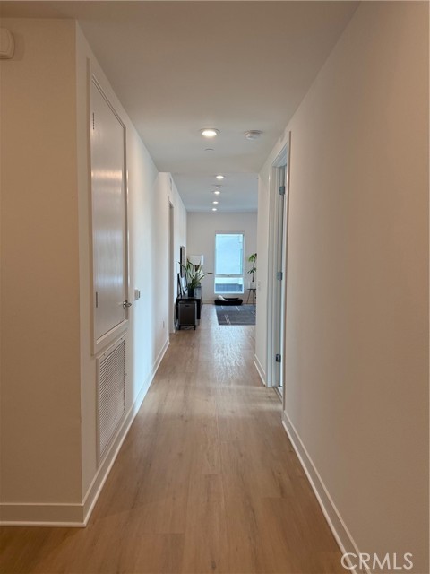 Front Image Thumbnail for CROC25264753