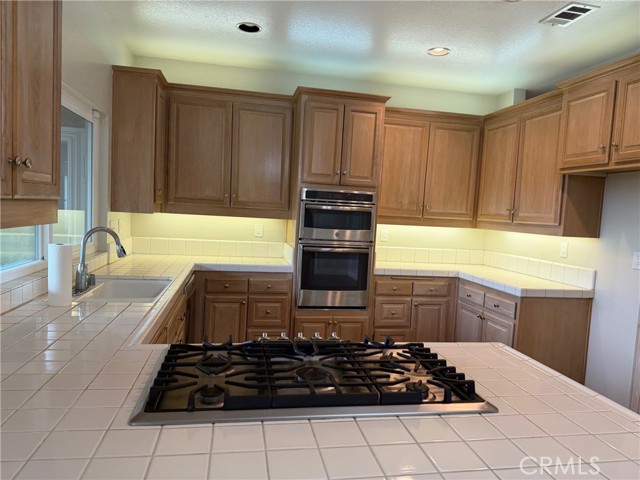 Detail Gallery Image 18 of 43 For 14253 Meadowlands, Riverside,  CA 92503 - 3 Beds | 2 Baths