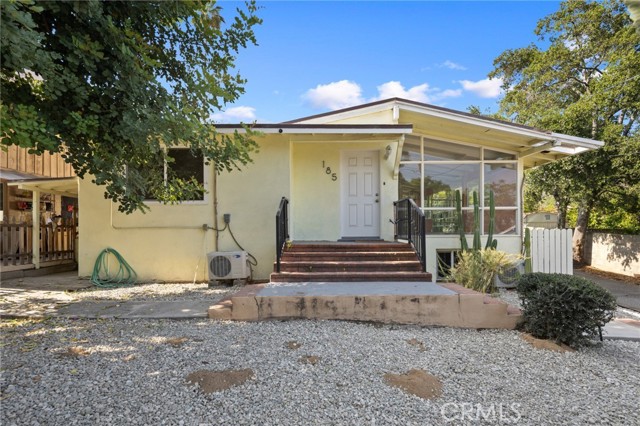 181 E Alegria Avenue, Sierra Madre CA: https://media.crmls.org/medias/8392b643-640b-4599-8630-a77eda373b8a.jpg