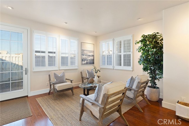 Second sitting area off the kitchen