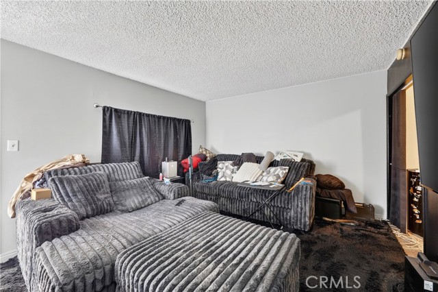 Detail Gallery Image 43 of 75 For 223 N Chester, Compton,  CA 90221 - – Beds | – Baths