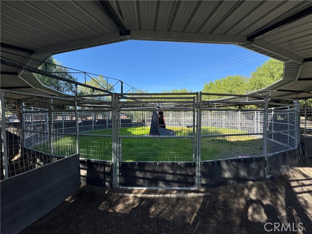 Image 22 of 30 For 38831 Pauba  