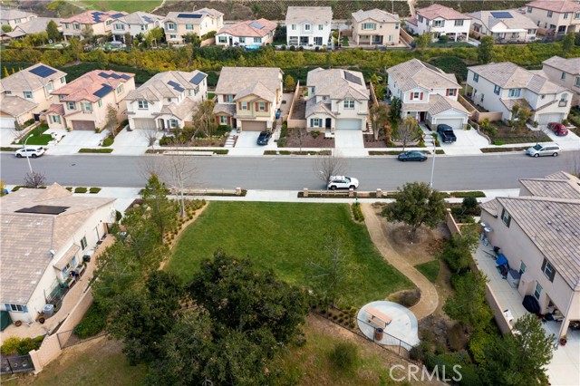 186 Sequoia Avenue photo 2