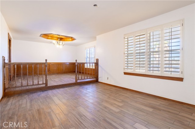 Detail Gallery Image 11 of 45 For 4126 W Avenue, Palmdale,  CA 93551 - 4 Beds | 4 Baths