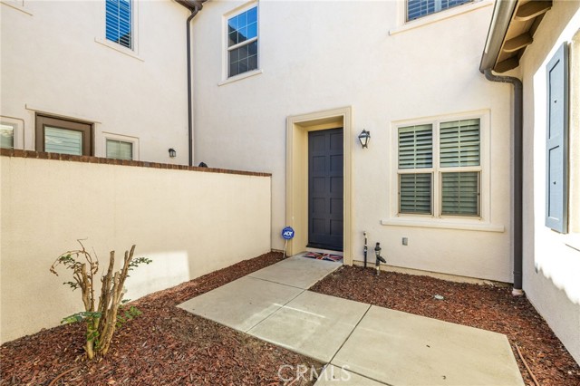Detail Gallery Image 6 of 57 For 3203 S Edenglen Paseo #B,  Ontario,  CA 91761 - 2 Beds | 2/1 Baths