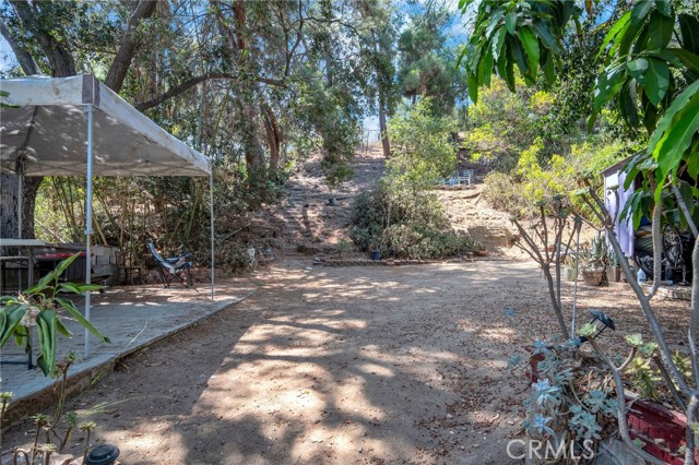 Detail Gallery Image 35 of 41 For 829 Cooper Ave, Los Angeles,  CA 90042 - 6 Beds | 3 Baths