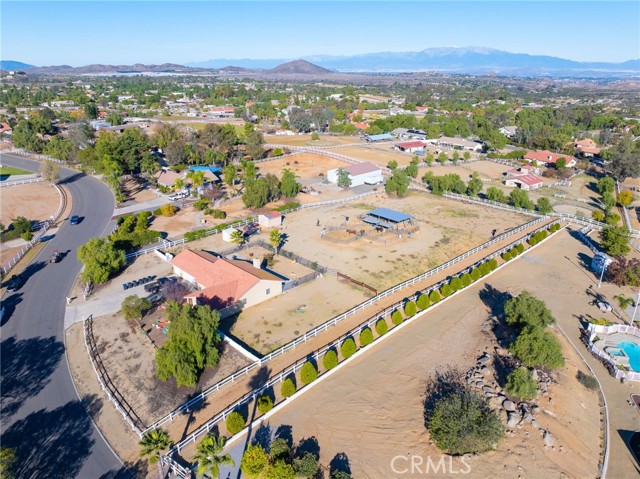 Detail Gallery Image 2 of 33 For 17874 El Mineral, Perris,  CA 92570 - 3 Beds | 2 Baths