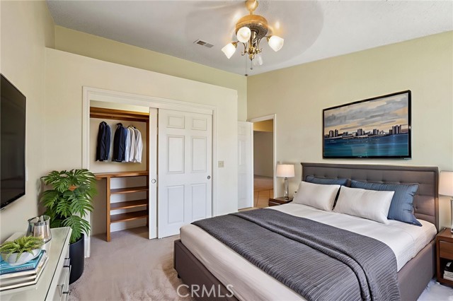 4740 Brookhill Ter, Jurupa Valley CA: https://media.crmls.org/medias/839588fb-fe27-4fea-9ecb-0997ec45a189.jpg