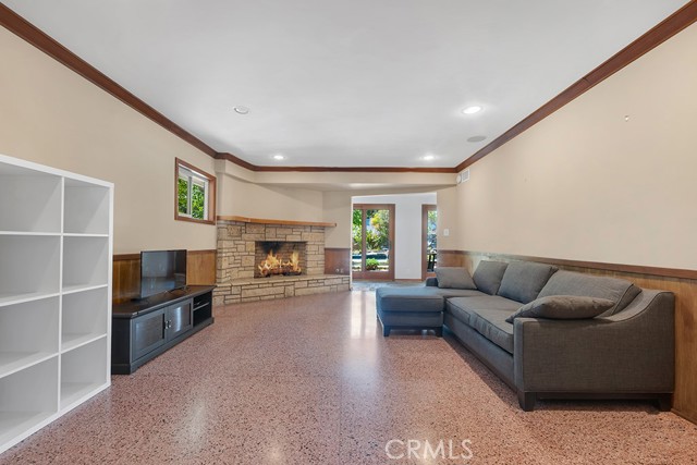 10335 Sylvia Avenue, Porter Ranch CA: https://media.crmls.org/medias/8395c0f4-b1ba-4d5b-aaa6-386414be643f.jpg