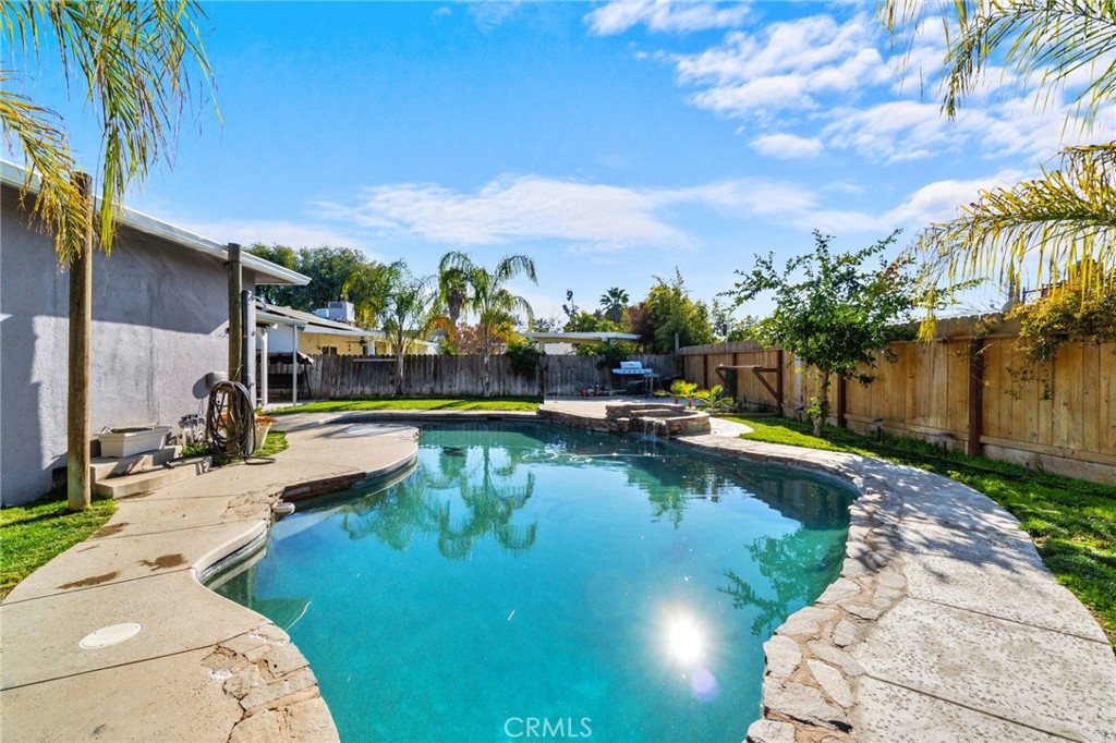 8395Fcdb 97D2 42B7 Bd66 3A2E2F70C72D 1438 Beverly Court, Clovis, Ca 93611 &Lt;Span Style='BackgroundColor:transparent;Padding:0Px;'&Gt; &Lt;Small&Gt; &Lt;I&Gt; &Lt;/I&Gt; &Lt;/Small&Gt;&Lt;/Span&Gt;