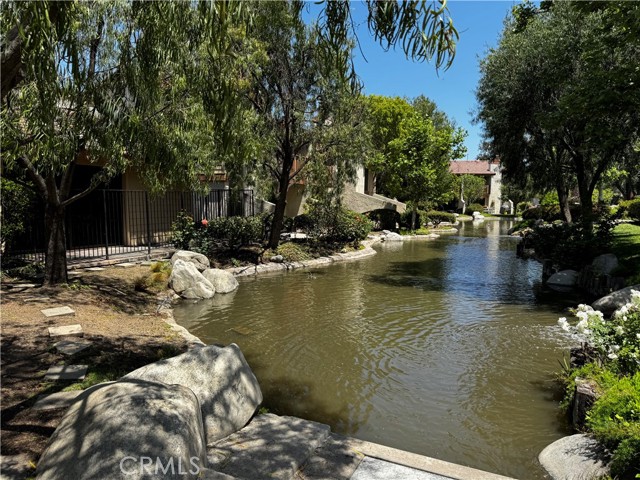 Detail Gallery Image 26 of 31 For 5760 Owensmouth Ave #28,  Woodland Hills,  CA 91367 - 2 Beds | 1/1 Baths