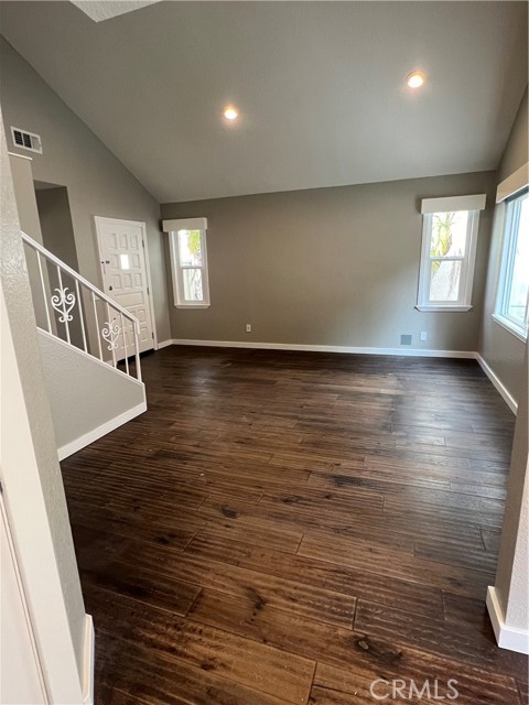 21552 Sterling Drive, Lake Forest CA: https://media.crmls.org/medias/8397c03b-9bb9-41d5-b60d-aeb56e1b5c35.jpg