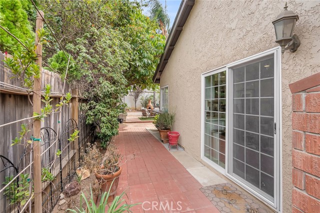 Detail Gallery Image 35 of 38 For 1351 Dr. Kirkwood, Corona,  CA 92882 - 4 Beds | 3 Baths