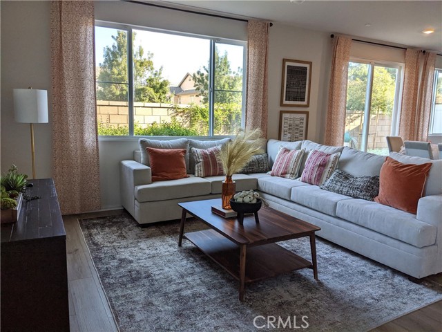 Image 3 of 18 For 31928 Gimbal Way