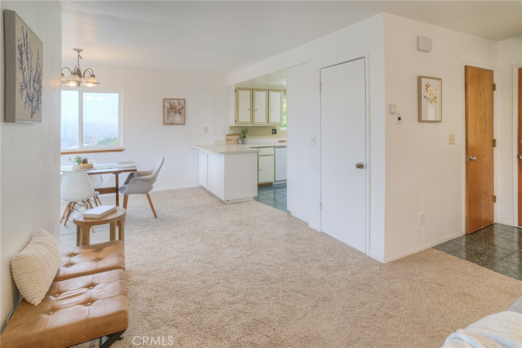 MLS #OR25275809 image #10