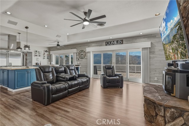 Detail Gallery Image 10 of 66 For 9183 Fox, Cobb,  CA 95426 - 4 Beds | 3/1 Baths