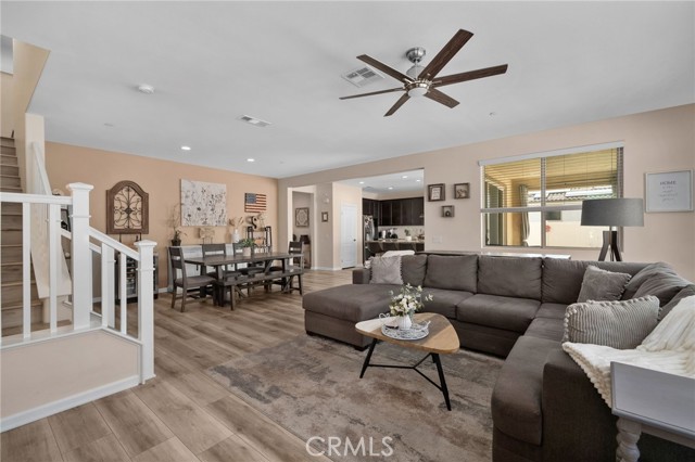 24206 Dandelion Court, Lake Elsinore CA: https://media.crmls.org/medias/839a2597-8e2d-410a-92c5-9e1b466ea1ce.jpg