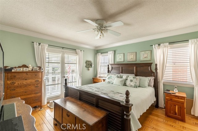 931 5th Street, Hermosa Beach, California 90254, 6 Bedrooms Bedrooms, ,2 BathroomsBathrooms,Residential,Sold,5th,SB22187324