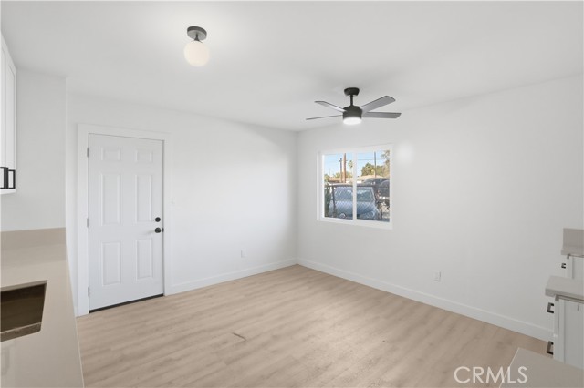 577 Herrington N Avenue, San Bernardino CA: https://media.crmls.org/medias/839b6b25-1739-4bcd-81b9-f42fb4875398.jpg