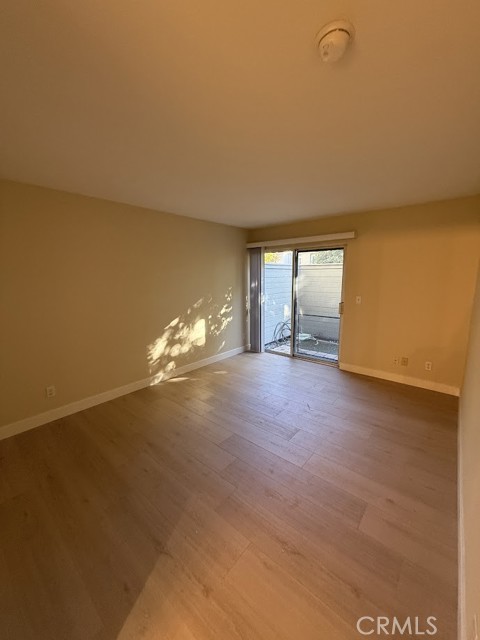 Detail Gallery Image 22 of 29 For 15766 Midwood #4,  Granada Hills,  CA 91344 - 3 Beds | 2/1 Baths