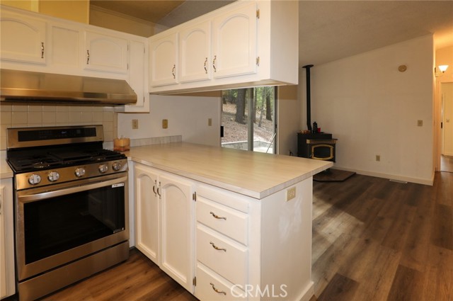 Detail Gallery Image 15 of 30 For 9356 Rockys Rd, Middletown,  CA 95461 - 3 Beds | 2 Baths