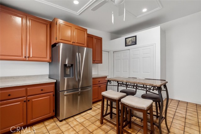 Detail Gallery Image 5 of 15 For 10422 Patricia, Garden Grove,  CA 92840 - 7 Beds | 3 Baths