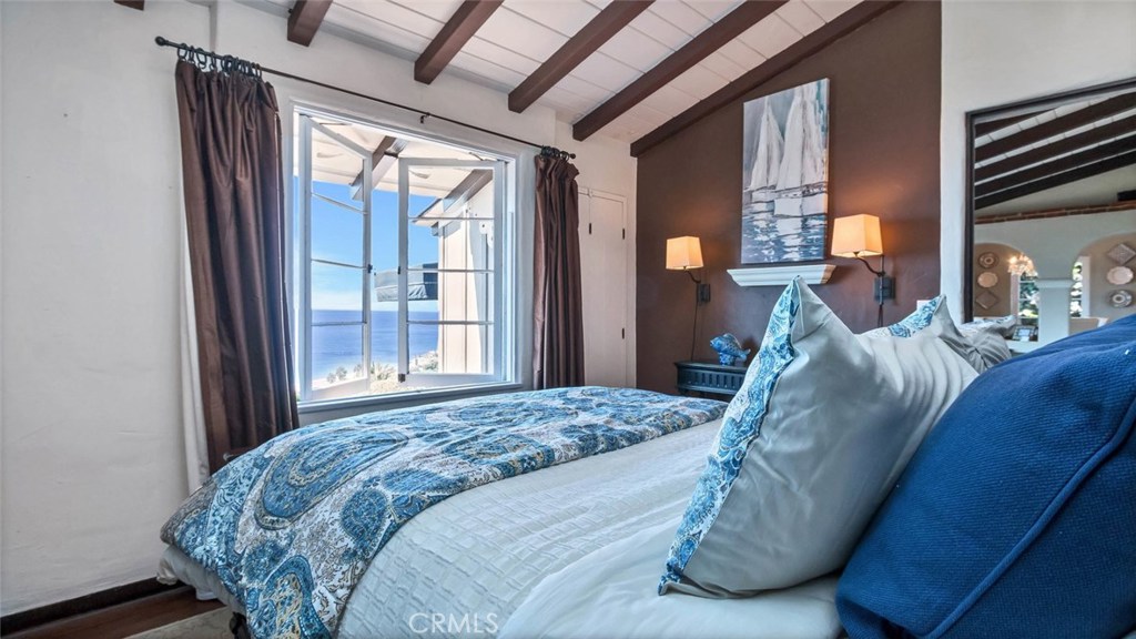 31112 Monterey Street Laguna Beach CA 92651